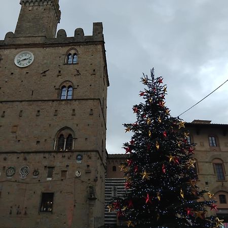 Appartamento Il Mandorlo Nel Centro Di โวลแตร์รา ภายนอก รูปภาพ